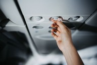 5 Hospitalized After Fumes Fill Cockpit and Cabin of American Airlines Flight