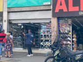 Ventas navideñas avanzan con lentitud en Maracay