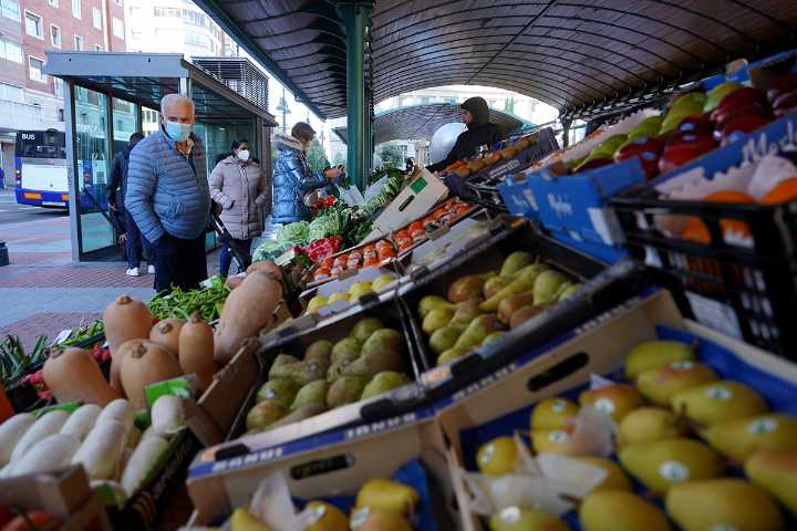 Valladolid, entre las capitales más baratas para la cesta de la compra saludable