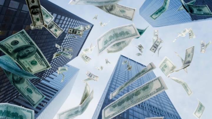 Tariff refunds may get “messy” if Trump loses Supreme Court fight