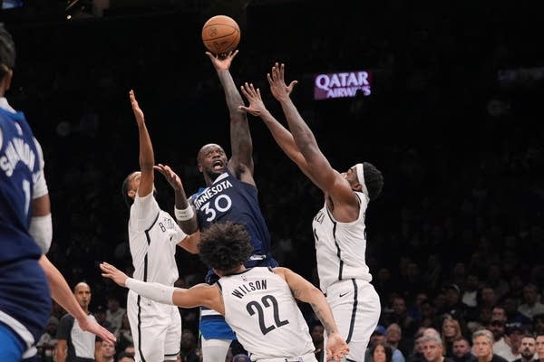 Timberwolves beat the winless Brooklyn Nets 125