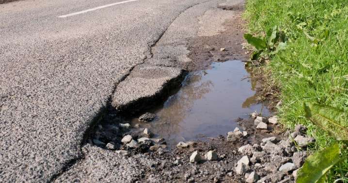 Thousands of drivers risk £590 charge due to UK's bad roads