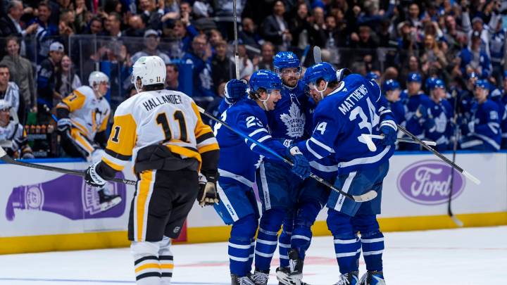 Matthews enciende la llama de la remontada de Toronto