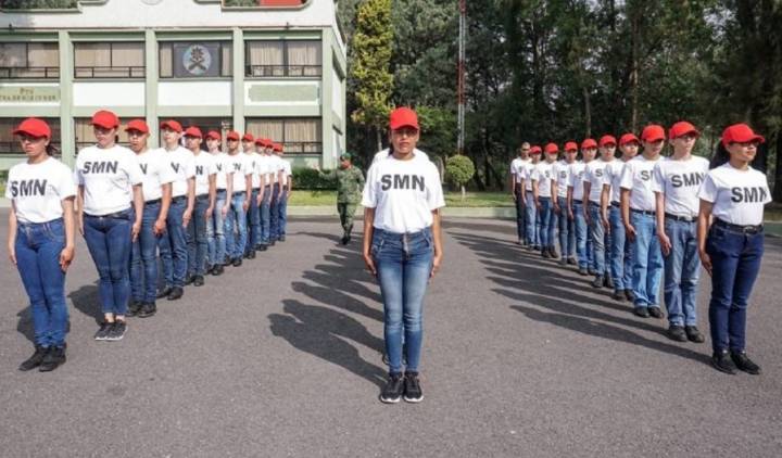 ¿Bola negra, blanca o azul? Esto decide si marchas o te libras del Servicio Militar