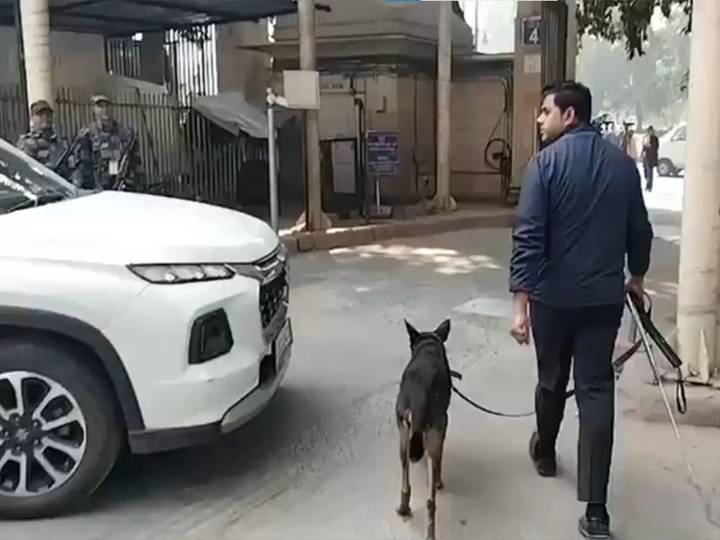 Delhi court premises evacuated after bomb threat, email declared as hoax