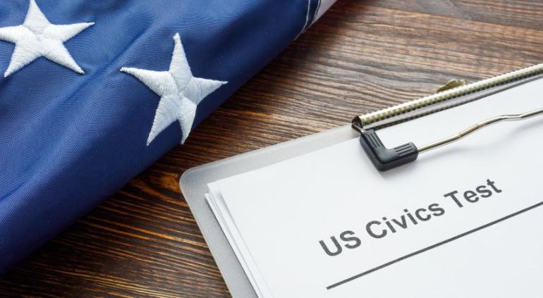 Complica Trump requisitos para obtener ciudadanía de EU