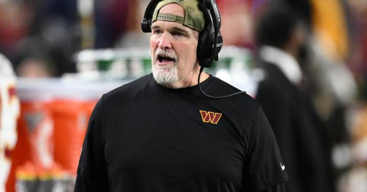 Commanders coach Dan Quinn takes over defensive coordinator duties from Joe Whitt Jr.