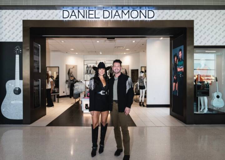 Daniel Diamond Brings Store to Nashville International Airport
