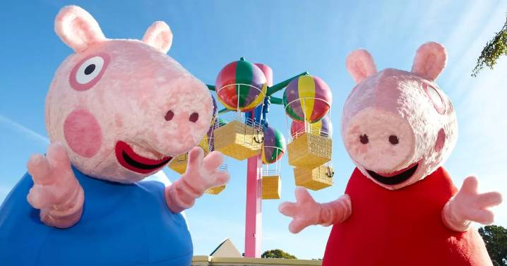UK's 'best' theme park popular with Peppa Pig fans to build its own holiday homes