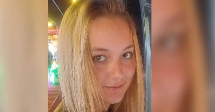 Police issue plea to 'urgently' find missing girl, 14, who vanished on Halloween