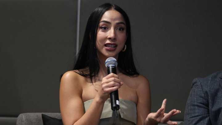 Maria Chacón se Casa: Así Presumió su Anillo y las Fotos de su Compromiso