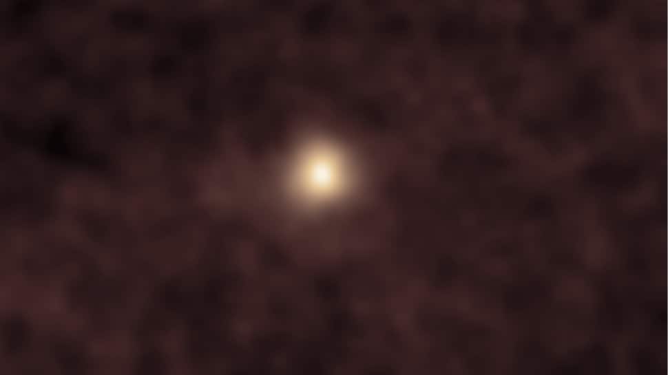 NASA & ISRO Capture Rare Interstellar Comet 3I/ATLAS Racing Past Mars, Faster Than Any Object We’ve Ever Tracked