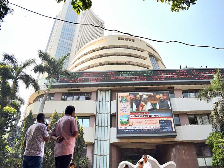 Sensex, Nifty open flat, experts say volatility to continue