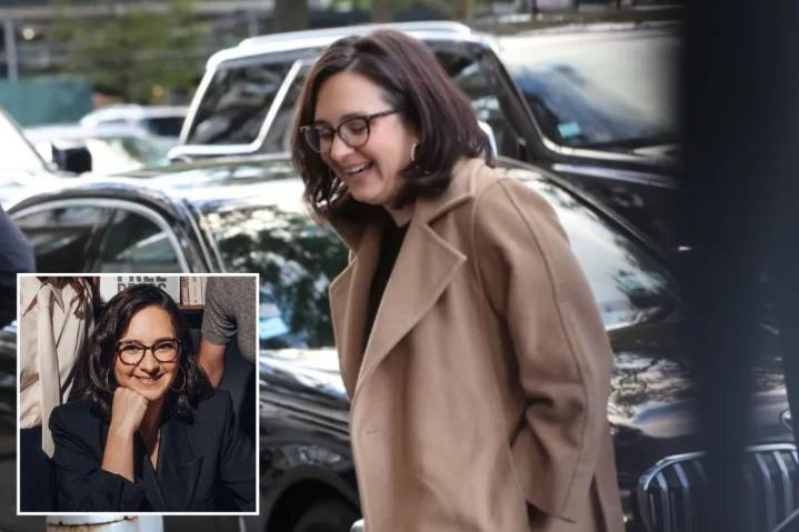 CBS News' Bari Weiss seeks ex-Navy SEAL guards who 'look great in a suit' for security: tongue