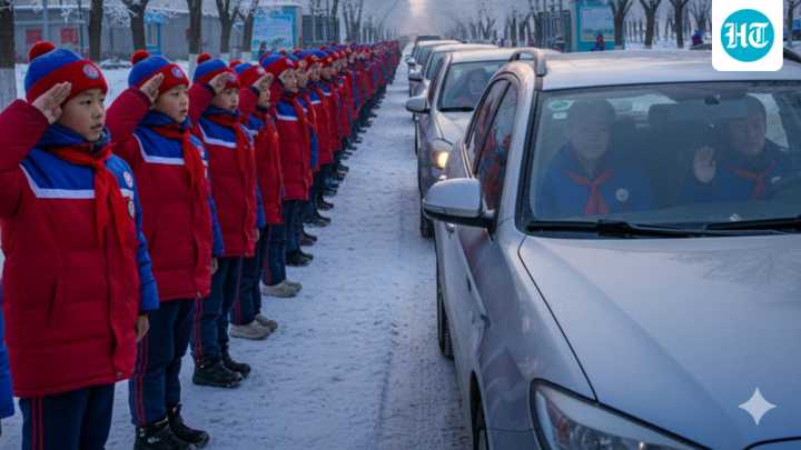 Chinese school criticised for making pupils salute teachers’ cars