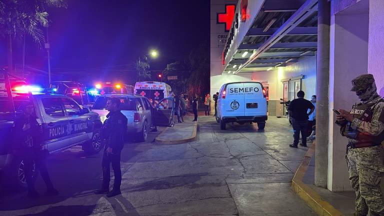 Joven pierde la vida en la Cruz Roja de Culiacán tras haber sido atacado a balazos en la colonia Vista Hermosa