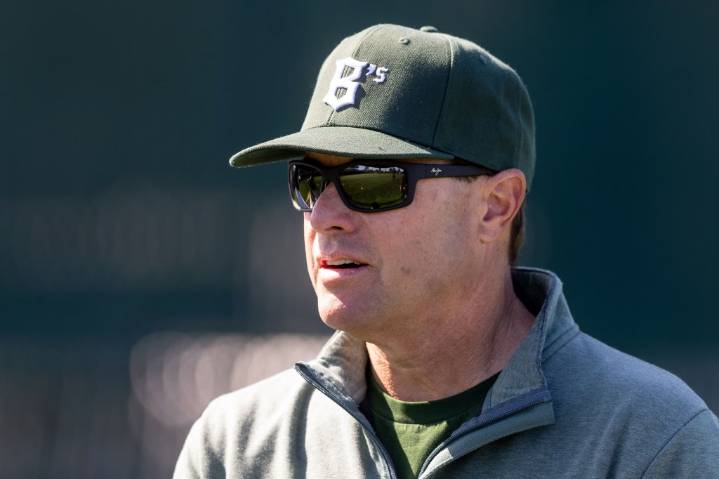 J.T. Snow joins new minor-league team as manager