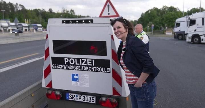 Speed limits on the German Autobahn? Yes, really!