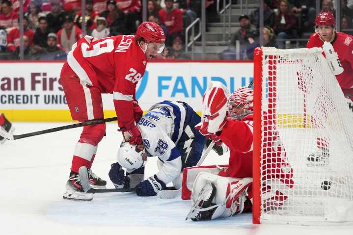 Red Wings’ McLellan asking questions amid defensive slide