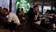 Starbucks vende 60% de su operación en China en un acuerdo millonario