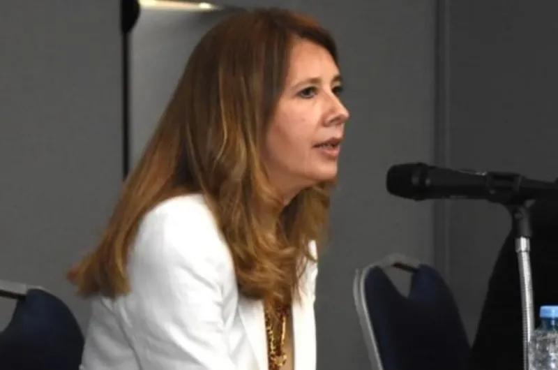 La ministra Matilde O'Mill saludó a El Liberal: "Informar con libertad, verdad y compromiso con nuestra comunidad"