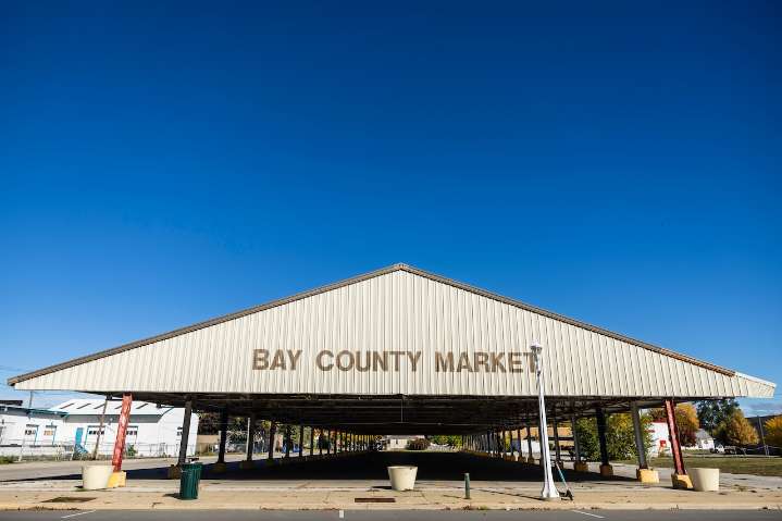 Demolition underway at site of future Bay City housing development