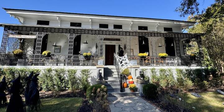 ‘If the walls could talk,’ they’d share 186 years of Goetchius House