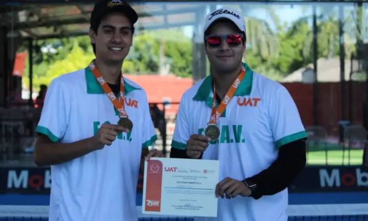 Domina Comercio en Pádel de Interfacultades UAT ZC jueves, 6 de noviembre de 2025