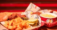 Exact date new Dave's Hot Chicken to open in Birmingham