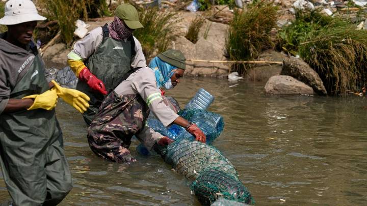 Africa hosts its first G20 and urges the rich world to do more against climate disasters