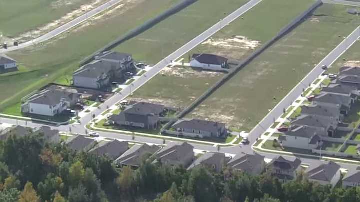 2-year-old darts into path of truck in Dade City, dies from injuries