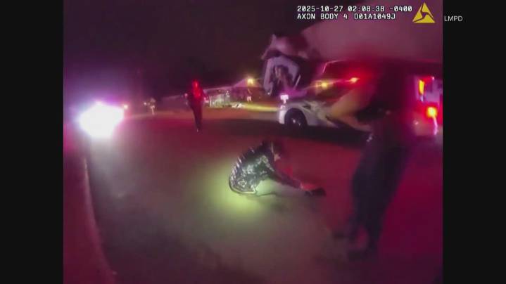 Bodycam video shows man with gun approaching officers in Newburg shooting