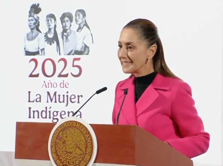 Sheinbaum invita a mantener un diálogo abierto con manifestantes de la CNTE