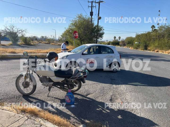 Accidente vial en Monclova: motociclista herido tras choque