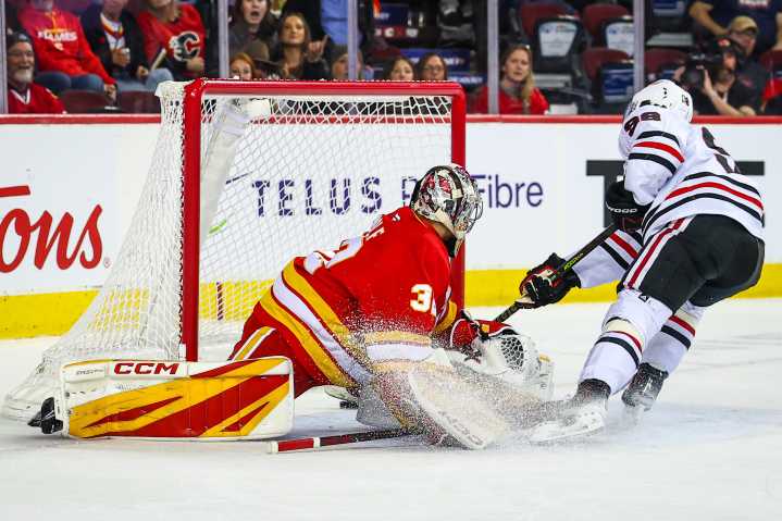 NHL Predictions: Nov. 18 Calgary Flames vs Chicago Blackhawks