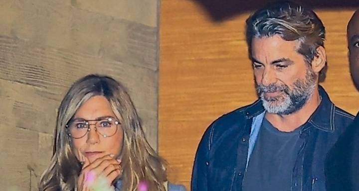 Jennifer Aniston Celebrates Boyfriend Jim Curtis’ Birthday, Shares First Photo Together | Jennifer Aniston, Jim Curtis 