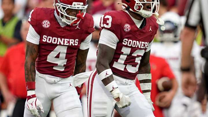 OU football DB Reggie Powers III ejected for targeting vs Missouri