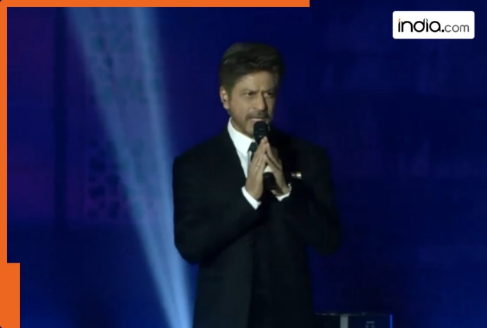 WATCH: Shah Rukh Khan pays moving tribute to 26/11, Pahalgam attack and Delhi blast victims at Global Peace Honours 2025