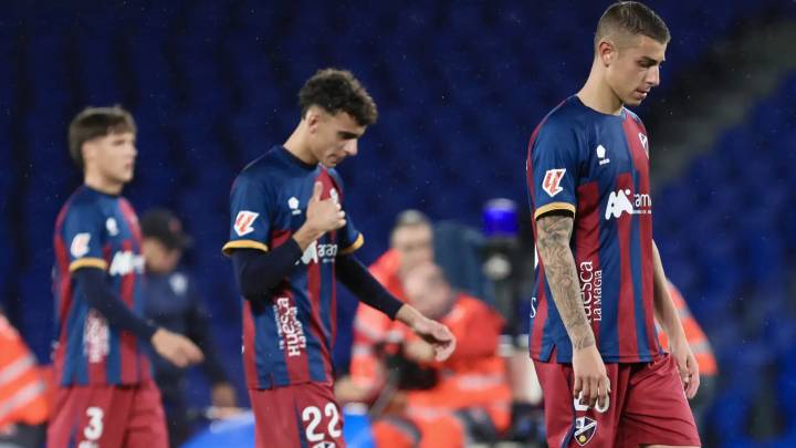 El Huesca, en plena crisis de resultados y con el técnico cuestionado