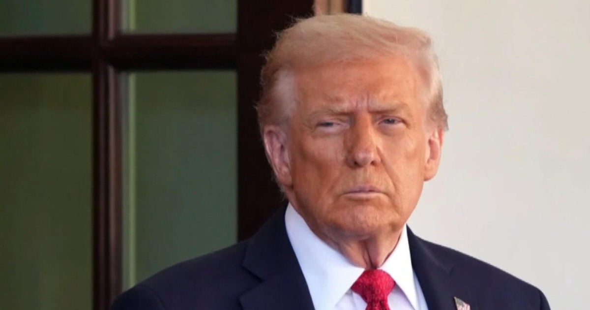 In reversal, Trump says House Republicans should vote to release Epstein files