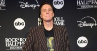 Jim Carrey Looks Unrecognizable at Rock and Roll Hall of Fame Induction Ceremony: 'Did He Get Work Done?'