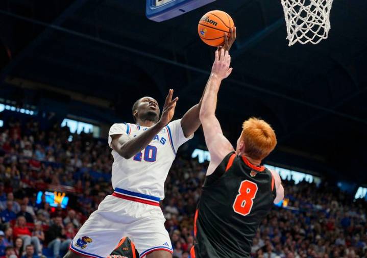 Top 25 roundup: No. 3 UConn holds off No. 7 BYU’s comeback bid