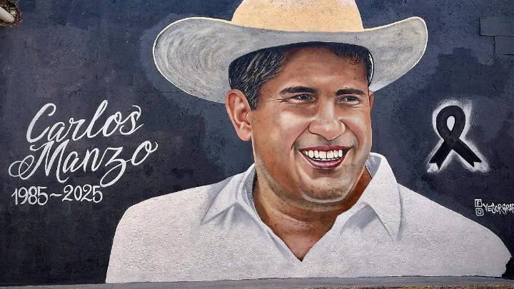 “Honor solo a los que lo merecen”: Artista honra con mural a Carlos Manzo