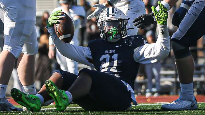 Photos of 2025 Thanksgiving Day game with Stonington at Westerly