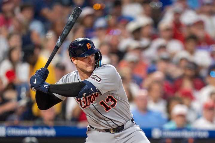 Tigers catcher captures first Gold Glove for Detroit since 2016