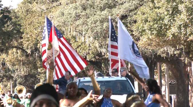 Annual parade honors, celebrates veterans in downtown Mobile