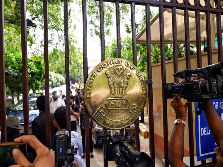 Arvind Kejriwal, Manish Sisodia move Delhi HC