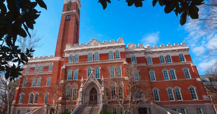 Vanderbilt preps construction start on residential building