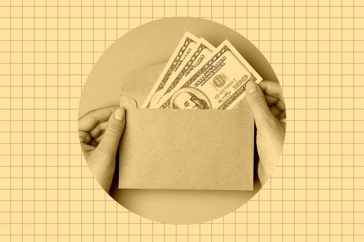 I'd heard that each wedding guest should give $100 to $125 per person. That is not what I got.