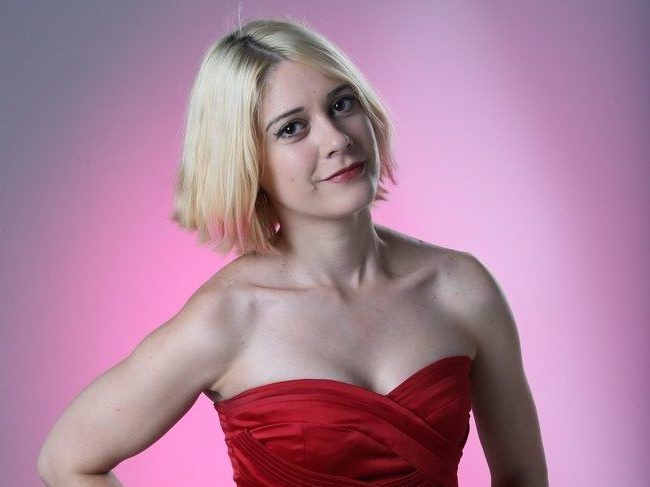 SUNshine Girl Cynthia